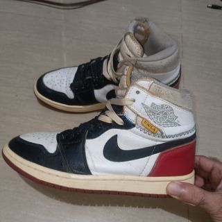 (Kategori: ) berada di . Dikirim oleh unrated.secondthrift (ID iklan 1334977935, Gambar 1). Deskripsi: .