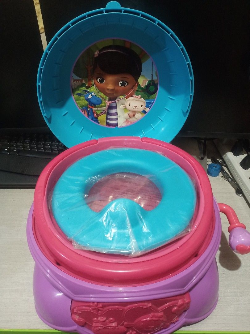 Bnew Doc McStuffins Potty Chair