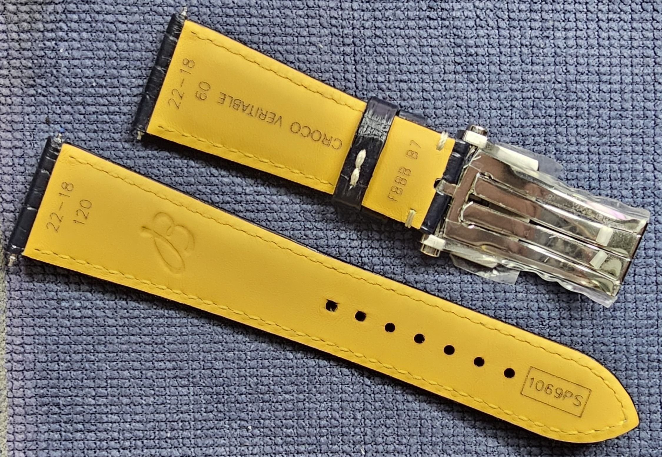 Breitling Blue Alligator Strap w Tang Folding Clasp 22 18mm Luxury Watches on Carousell
