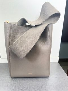 （分類：）位於 。 由 decembersze 提交（商品編號 1334935312，圖片 1）。簡介： 。