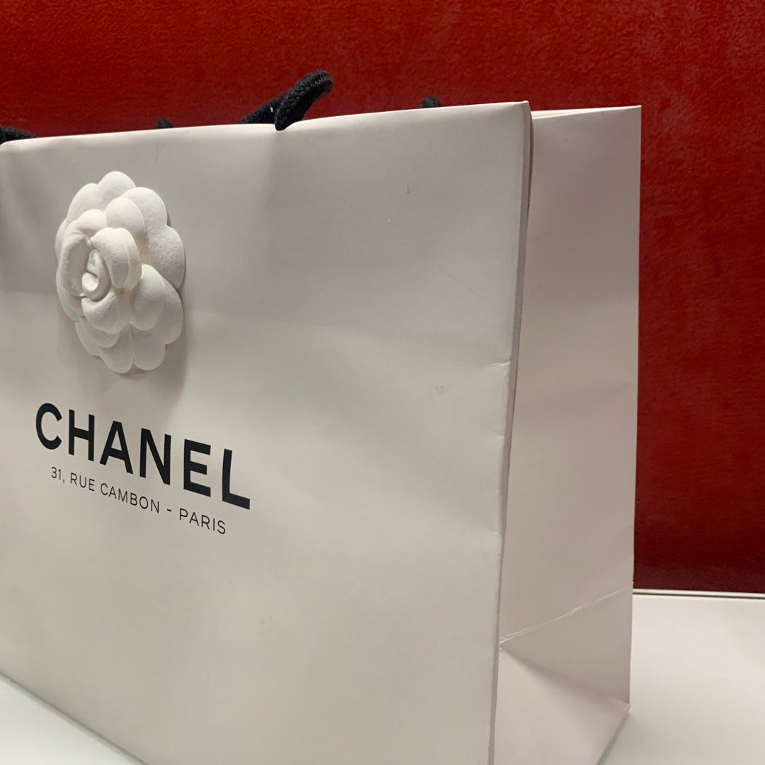 Chanel Paperbag (Category: Luxury Accessories) located in Manila. Submitted by coolandchic (Listing ID 1331858527, Image 3). Description: .