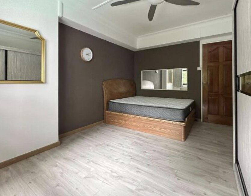 Jurong East MRT / Toh Guan MRT / Chinese Garden MRT/ Common Room / 2 ...
