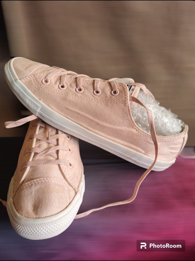 Converse All Star Dainty Ox Size Fesyen Pria, Sepatu