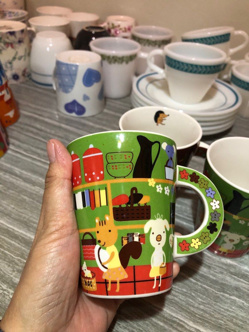 Cup favor (Category: Other Kitchenware & Tableware) located in Angeles City. Submitted by phynes (Listing ID 1335008054, Image 2). Description: Take all for 500 Brand new Made in Korea .
