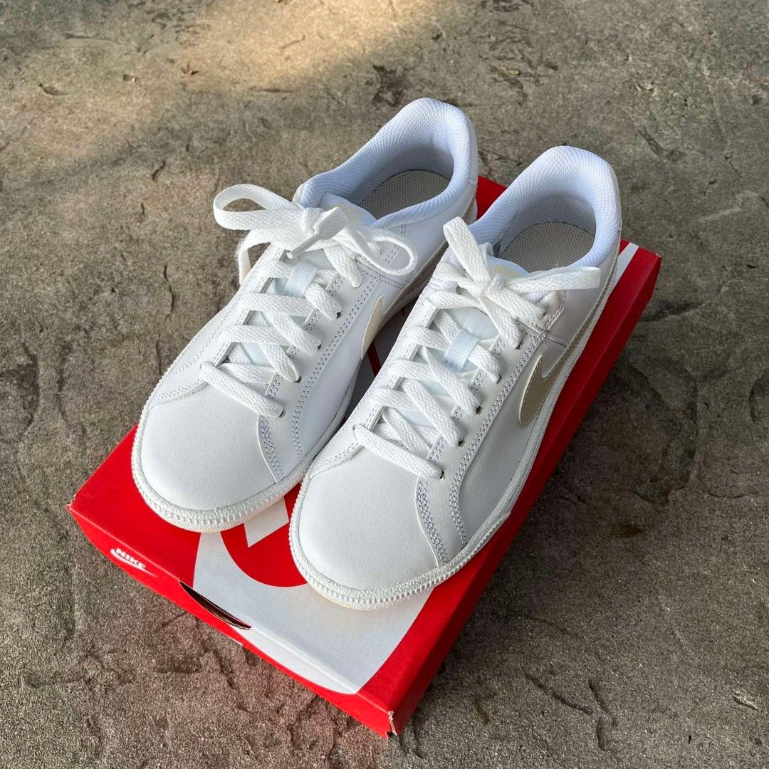 nike court royale women's outfit