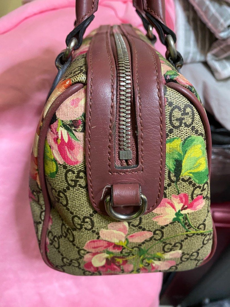 Gucci flower clutch bag clearance