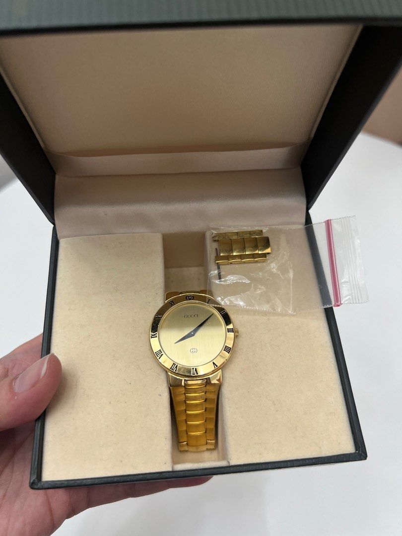 Gucci gold and silver watch deals