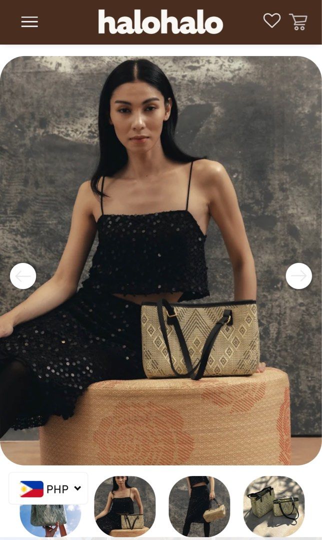 Halohalo Black Mini Trabaho Twist (Category: Shoulder Bags) located in Manila. Submitted by waldorf024 (Listing ID 1334905877, Image 3). Description: Good as new Used twice only ~Hard to let go but have to declutter!!.