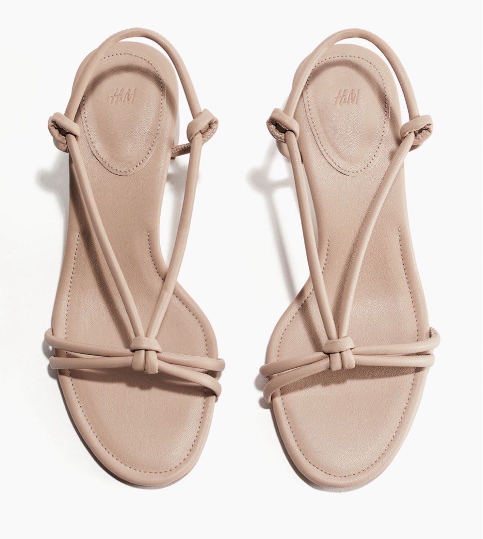 H&M Heeled Strappy Sandals (Category: Heels) located in Quezon City. Submitted by xtn18 (Listing ID 1334903957, Image 1). Description: Worn twice during a wedding Original Original price: 1,549.00 Very nice sa feet Straight from the Netherlands 🇳🇱 Size: 36 / US6 / 23cm Color: powder pink.
