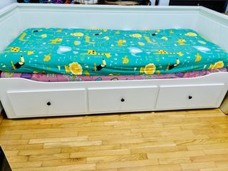 (Category: ) located in . Submitted by neha1406 (Listing ID 1334996921, Image 1). Description: .