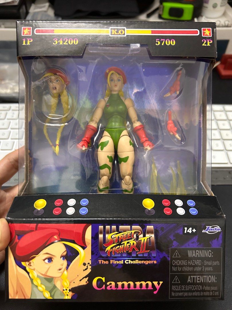 Jada Toys Street Fighter figuur Sagat (19 cm) - beweegbare verzamel- en actiefiguur uit Street Fighter 2: The Final Challengers, met alternatief hoofd, handen en accessoires, vanaf 13 jaar