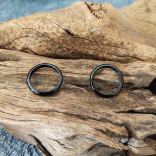 (Category: ) located in . Submitted by stone333 (Listing ID 1335018437, Image 1). Description: .