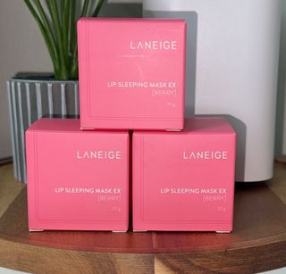 (Category: ) located in . Submitted by queen.of.everything (Listing ID 1335031363, Image 1). Description: .