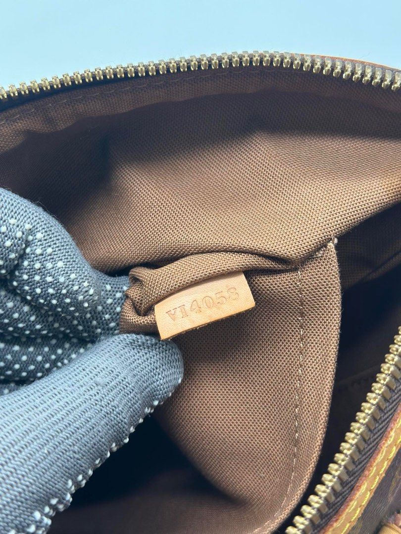 Lv Palermo (Category: Luxury Bags & Wallets) located in Santa Rosa. Submitted by khenjho09249026 (Listing ID 1335018762, Image 3). Description: Guaranteed original money back if proven fake .
