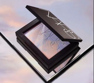 (Category: ) located in . Submitted by cosmeticsdeals (Listing ID 1335030472, Image 1). Description: .