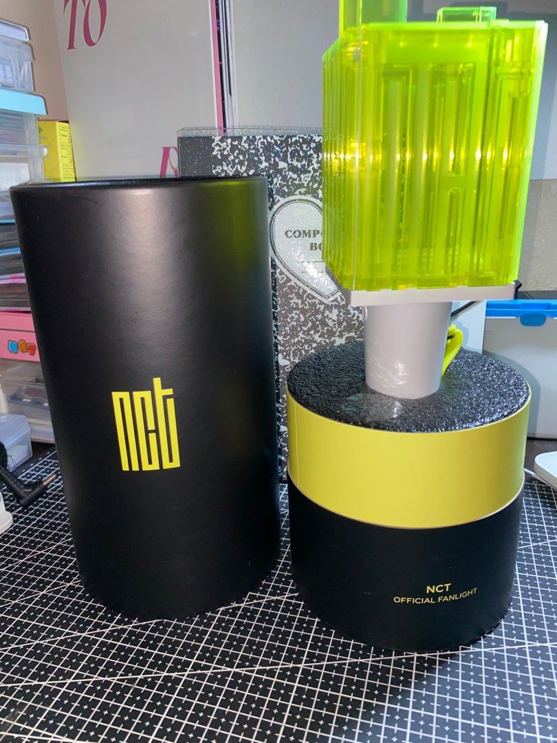 NCT LIGHTSTICK NEOBONG VERSION 1 (Category: K-Wave Merchandise) located in Manila. Submitted by gogumacart (Listing ID 1334985114, Image 3). Description: ꒰ #gogumaforsale ꒱ wts | lfb | ph!♡ NCT Light Stick Version 1 -1450 PHP -Still in very MINT condition. -Never been used. -W/ Free AAA Batteries ⏳: PAYO 💰: gcash 🛵: j&t/sdd Tags: NCT Neobong lightstick fan light NCT127 NCT Dream WayV NCT Wish wts lfb.