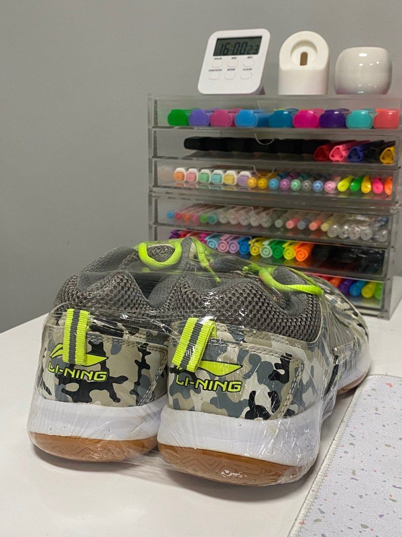 Original Li-Ning Badminton Shoes (Category: Sneakers) located in Davao. Submitted by nlc.declutters (Listing ID 1335048378, Image 3). Description: • Bought at Juego Store in SM Lanang - Davao for almost 4000 pesos • Unisex, used but not abused • Already cleaned, no repairs done yet • Slight sole detachment from lack of use during the pandemic; can be fixed with shoe glue or stitching • Soles are still in great condition, but print has started to 