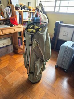 (Category: ) located in . Submitted by shoeywang (Listing ID 1334945162, Image 1). Description: .
