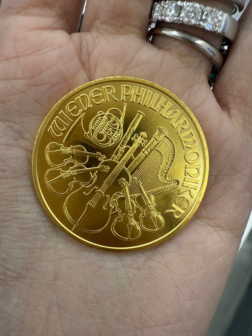 Philharmonic Coin (Category: Currency) located in Taguig. Submitted by aaustriaaa (Listing ID 1334904384, Image 2). Description: Philharmonic Coin 2006 1oz 24karat Gold ( ONHAND ) .
