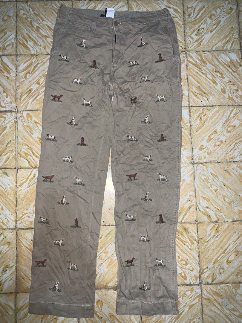 Polo Ralph Lauren chino pant (Category: Chinos) located in Dipolog. Submitted by adrian281994 (Listing ID 1335007760, Image 1). Description: Polo Ralph Lauren Chino pants Hunting dogs design Excellent condition Size 30 on tag fits 32 L41 800 Location mindanao Unli vouch.