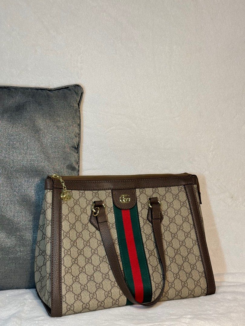 Gucci gg supreme top handle bag on sale