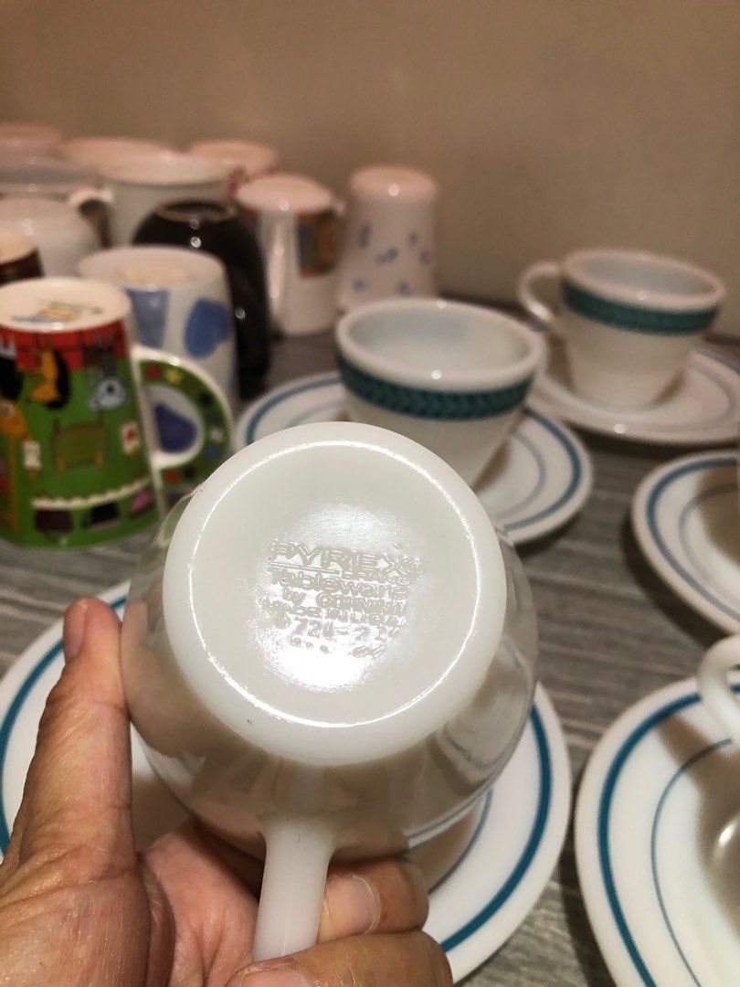 Pyrex (Category: Other Kitchenware & Tableware) located in Angeles City. Submitted by phynes (Listing ID 1334950343, Image 3). Description: 5 pcs plate - 5 pcs cups take all 10 pcs For 2.5 Med size Pyrex brand microwave safe Brand new.