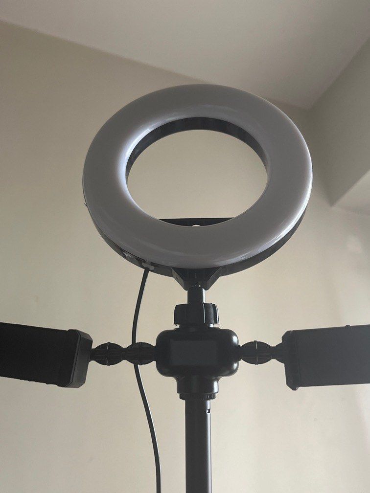 RINGLIGHT WITH STAND AND MIC HOLDER (Category: Lighting & Studio Equipment) located in Manila. Submitted by ellib. (Listing ID 1334946359, Image 1). Description: hhigh quality.
