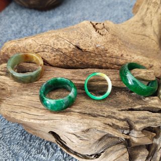 (Category: ) located in . Submitted by stone333 (Listing ID 1334954874, Image 1). Description: .