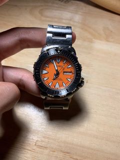 (Category: ) located in . Submitted by wearthef0rce (Listing ID 1334980486, Image 1). Description: .