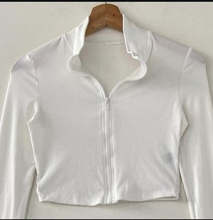 (Category: ) located in . Submitted by yourKstyle (Listing ID 1334932947, Image 1). Description: .
