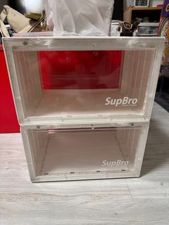 （分類：）位於 。 由 yaracausa 提交（商品編號 1335057422，圖片 1）。簡介： 。