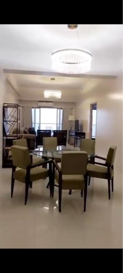 TAGAYTAY PENTHOUSE UNIT (Category: Apartments & Condos) located in Marikina City. Submitted by candyshop712 (Listing ID 1334951769, Image 1). Description: FOR SALE P20M PENTHOUSE UNIT FACING TAAL VOLCANO. WIND RESIDENCES .