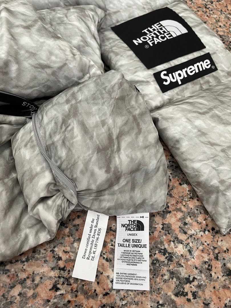 The North Face x Supreme Winter Down Scarf