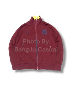 (Kategori: ) berada di . Dikirim oleh jacketthrifting (ID iklan 1335035156, Gambar 1). Deskripsi: .