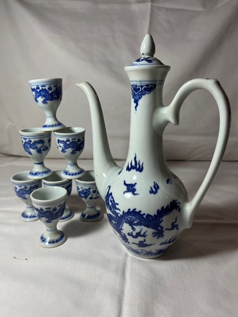 Vintage Chinese tea set (Category: Coffee & Tea Tableware) located in Paranaque City. Submitted by nostalgia.ph (Listing ID 1334964551, Image 1). Description: No issues Good for display or tea party.