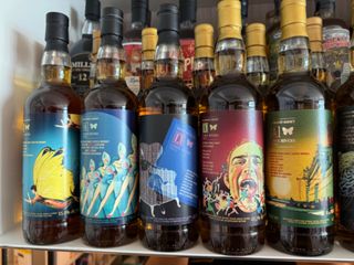 （分類：）位於 。 由 marheavenro 提交（商品編號 1335013340，圖片 1）。簡介： 。