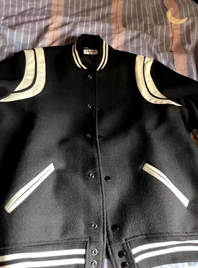 YSL Teddy Jacket (Category: Coats, Jackets and Outerwear) located in Taguig. Submitted by stryan (Listing ID 1334957818, Image 1). Description: Ysl size 46 = small Chest: 23in, 45in round about Length: 24in Sleeves: 25in Can only fit to thin build bodies with a height of 5'6" and preferably for women Slightly negotiable COD lbc or meet up.