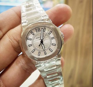 Patek 5880 store