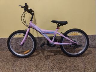 (Category: ) located in . Submitted by schnitzer7 (Listing ID 1335203152, Image 1). Description: .