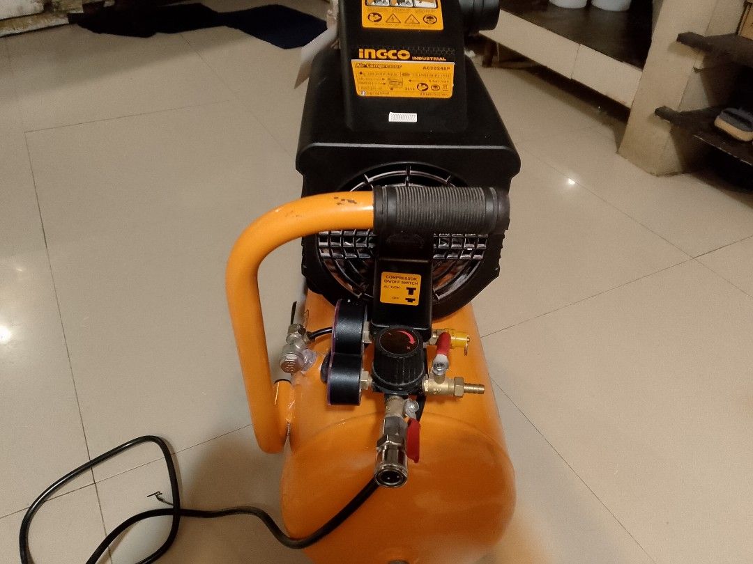 2hp Air compressor ingco (Category: Construction Tools & Equipment) located in Manila. Submitted by cj1808 (Listing ID 1335215820, Image 3). Description: ingco brand 2hp once lng nagamit parang bago pa no issue bought it 9k.