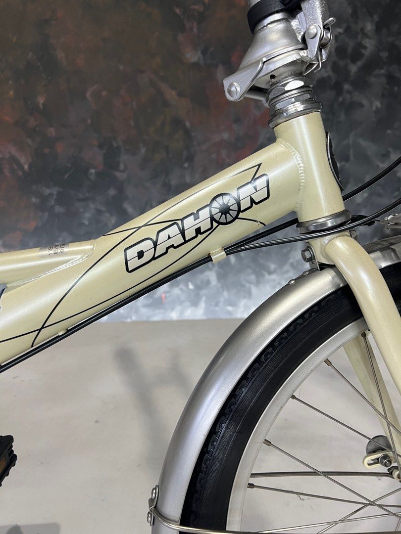 Dahon impulse 20 store