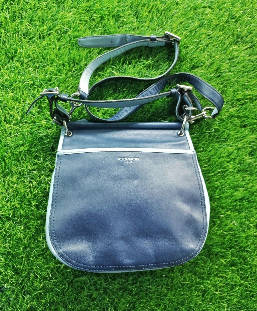 AUTHENTIC COACH ARCHIVE ORIGINAL LEATHER 2 WAY SLING BAG Women s Fashion Bags Wallets Cross body Bags on Carousell