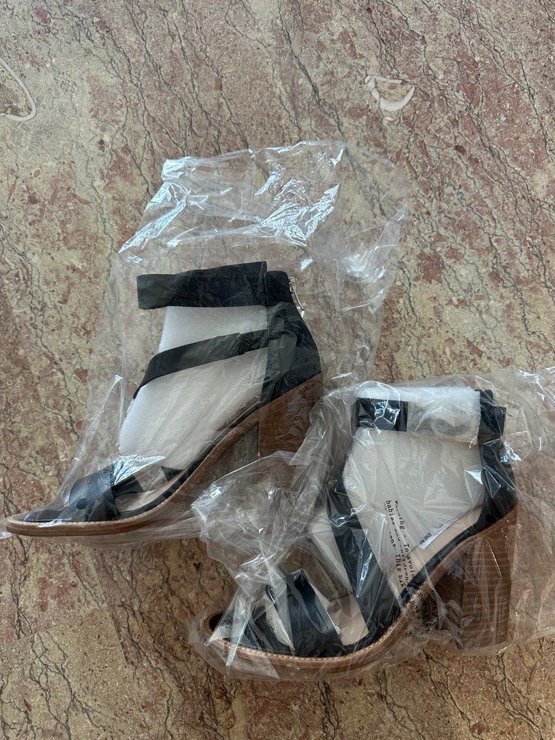 Steve madden collins sandal best sale