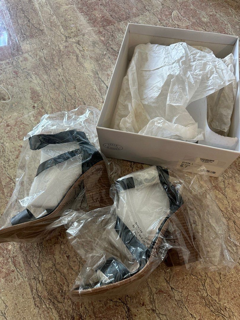 BNIP Steve Madden Strappy Block Heels Collins Black Leat Women s Fashion Footwear Heels on Carousell