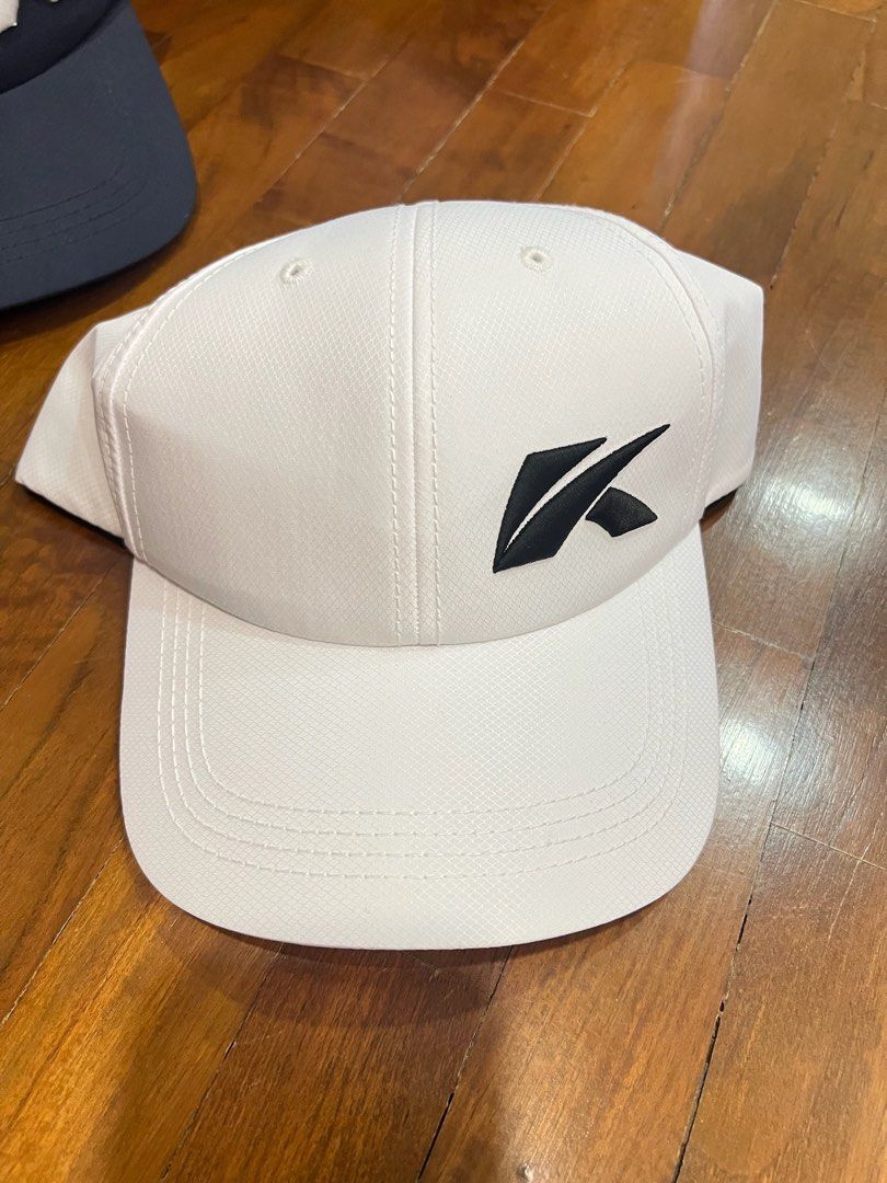 Cap (Category: Caps & Hats) located in Singapore. Submitted by lowyiheng (Listing ID 1335126509, Image 7). Description: $5 per pac.