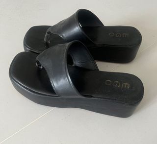 Chunky sandals For Sale Sandals Carousell Singapore