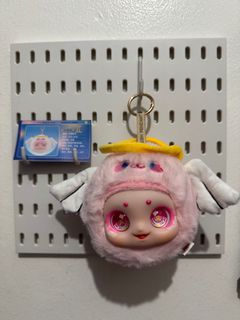 (Category: ) located in . Submitted by rzqueen.thriftshop (Listing ID 1335210816, Image 1). Description: .