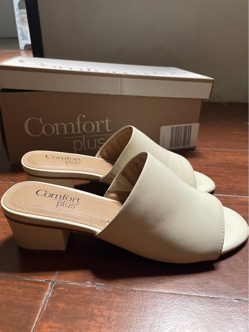 Comfort Plus Payless Shoes Slip On Block Heels Women s Fashion Footwear Heels on Carousell