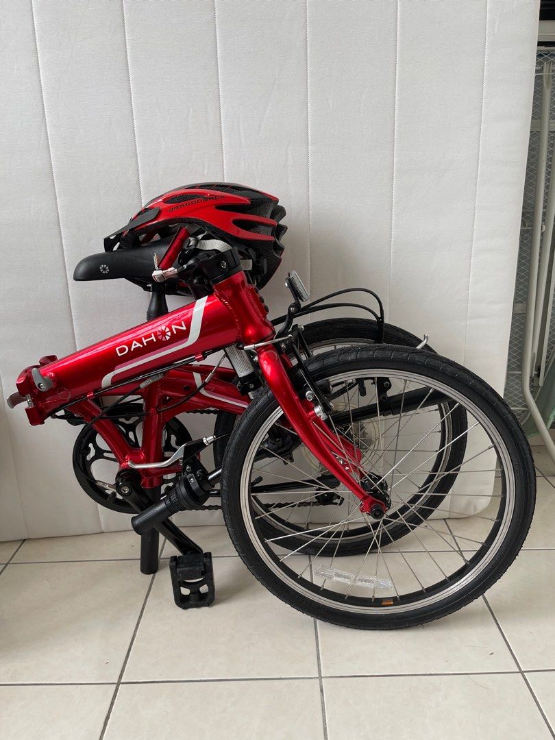 Dahon V7 folding bike