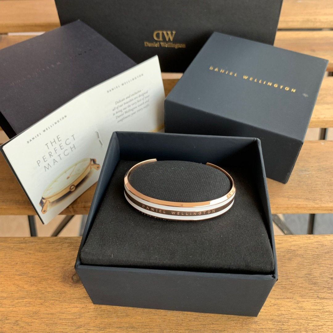 Classic bracelet satin white hot sale
